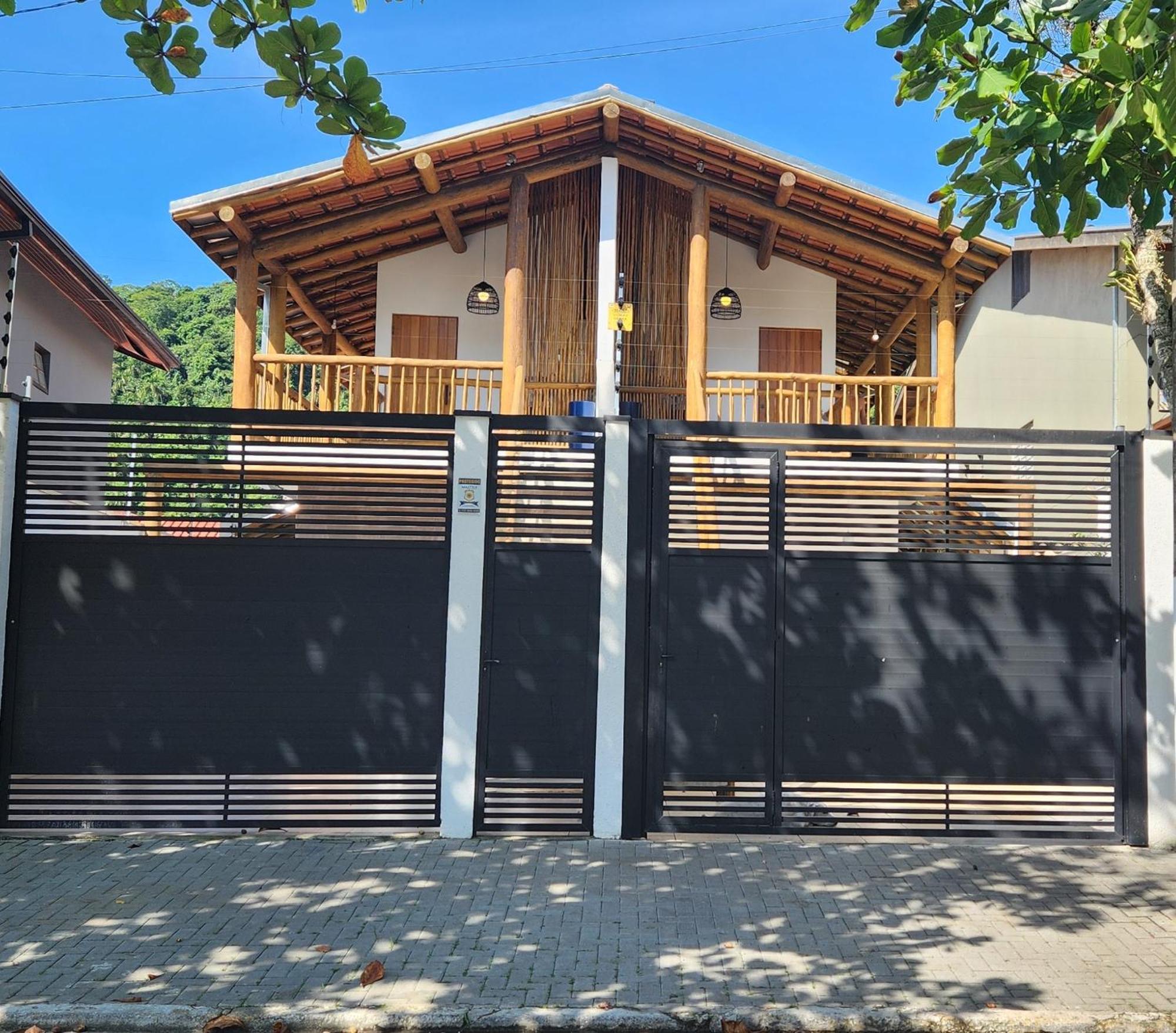 Apartamento Loft de 1 Quarto com Varanda